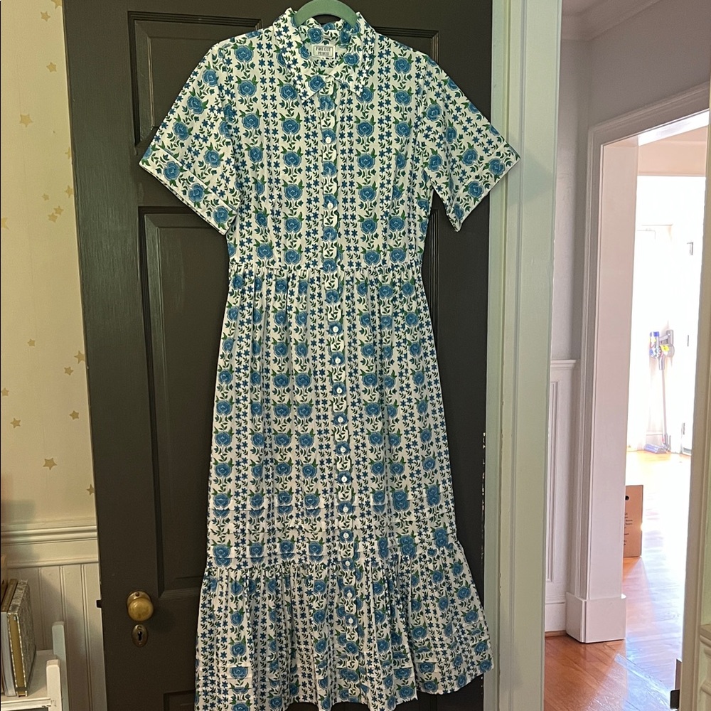 Chic Blue Floral Midi Dress